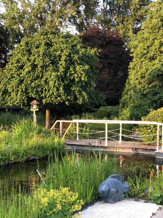 Bed and Breakfast Jardin Du Marais Froyennes Exterior foto